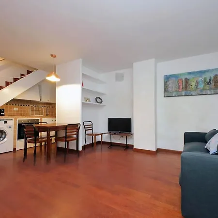Apartamento Colosseo Family Capo D'africa Ac/wifi *